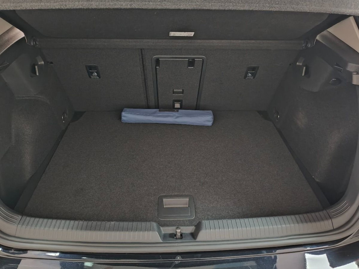 Volkswagen Golf 1.5 TSI EVO ACT Life (6)