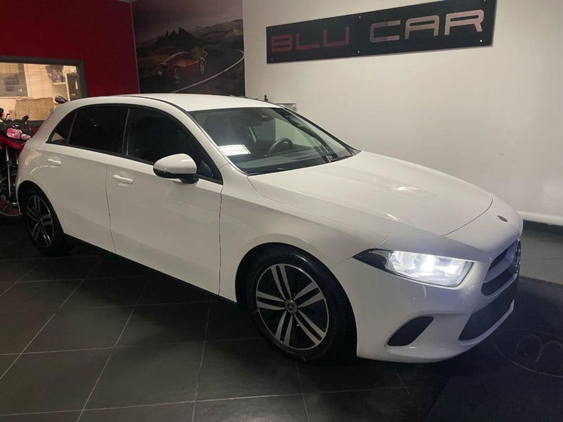 Mercedes-Benz Classe A Sedan 160 d 4p. Sport