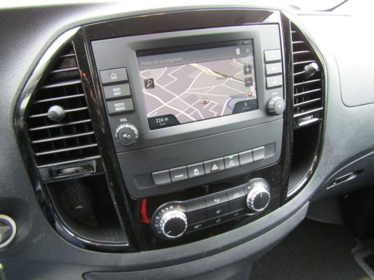 Mercedes-Benz Vito 2.0 114 CDI PC-SL Mixto Long (19)
