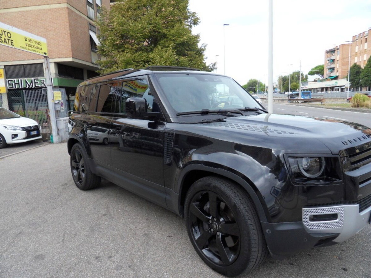 Land Rover Defender 110 3.0d i6 mhev X-Dynamic SE awd 200cv auto (9)
