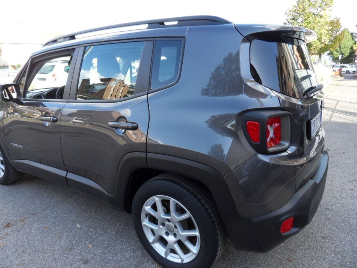 Jeep Renegade 1.6 Mjt 130 CV Limited (8)