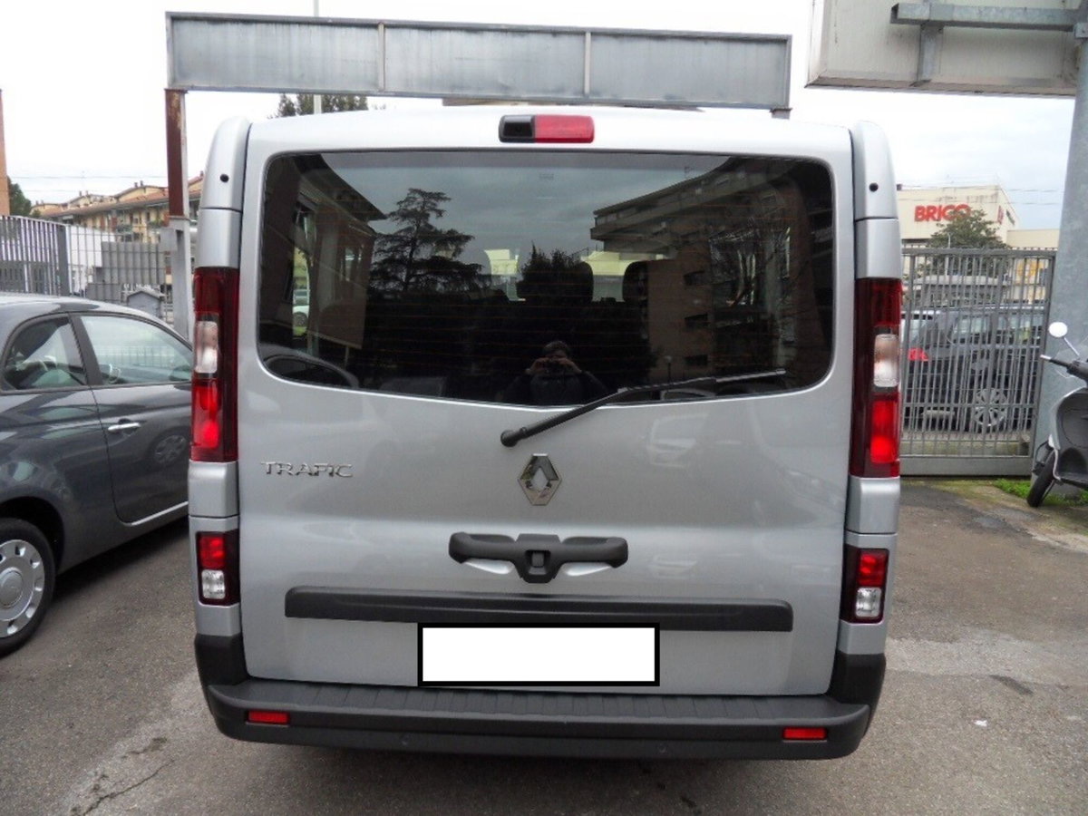 Renault Trafic Furgone BluedCi 150CV EDC PC-TN SpaceClass (4)