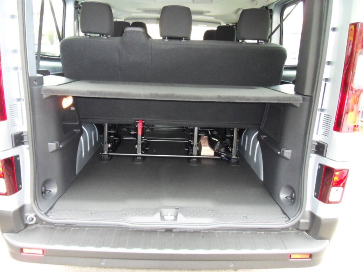 Renault Trafic Furgone BluedCi 150CV EDC PC-TN SpaceClass (19)
