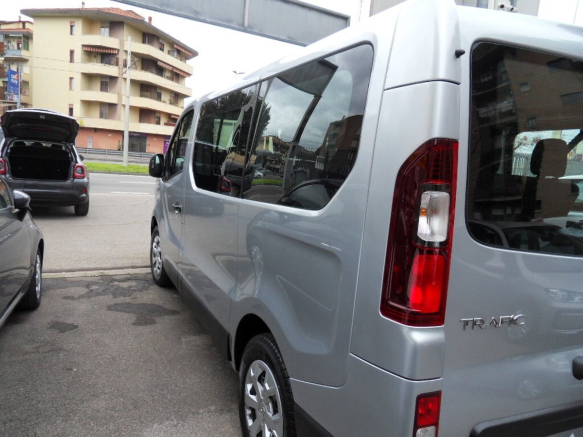 Renault Trafic Furgone BluedCi 150CV EDC PC-TN SpaceClass (5)