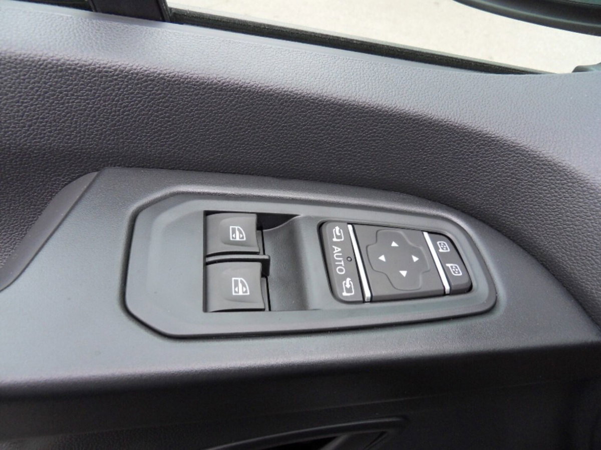 Renault Trafic Furgone BluedCi 150CV EDC PC-TN SpaceClass (15)