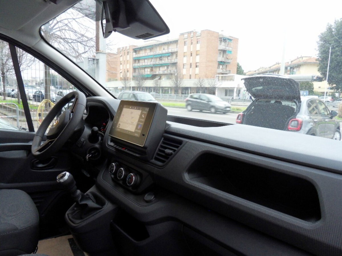 Renault Trafic Furgone BluedCi 150CV EDC PC-TN SpaceClass (12)