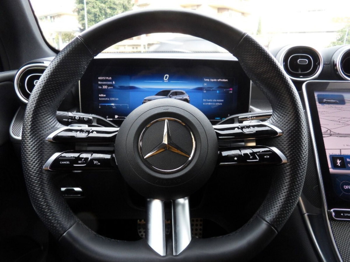Mercedes-Benz GLC 220 d 4Matic Mild Hybrid AMG Advanced Plus (2)