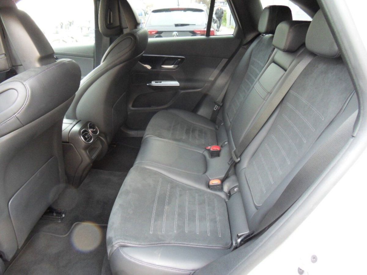 Mercedes-Benz GLC 220 d 4Matic Mild Hybrid AMG Advanced Plus (6)