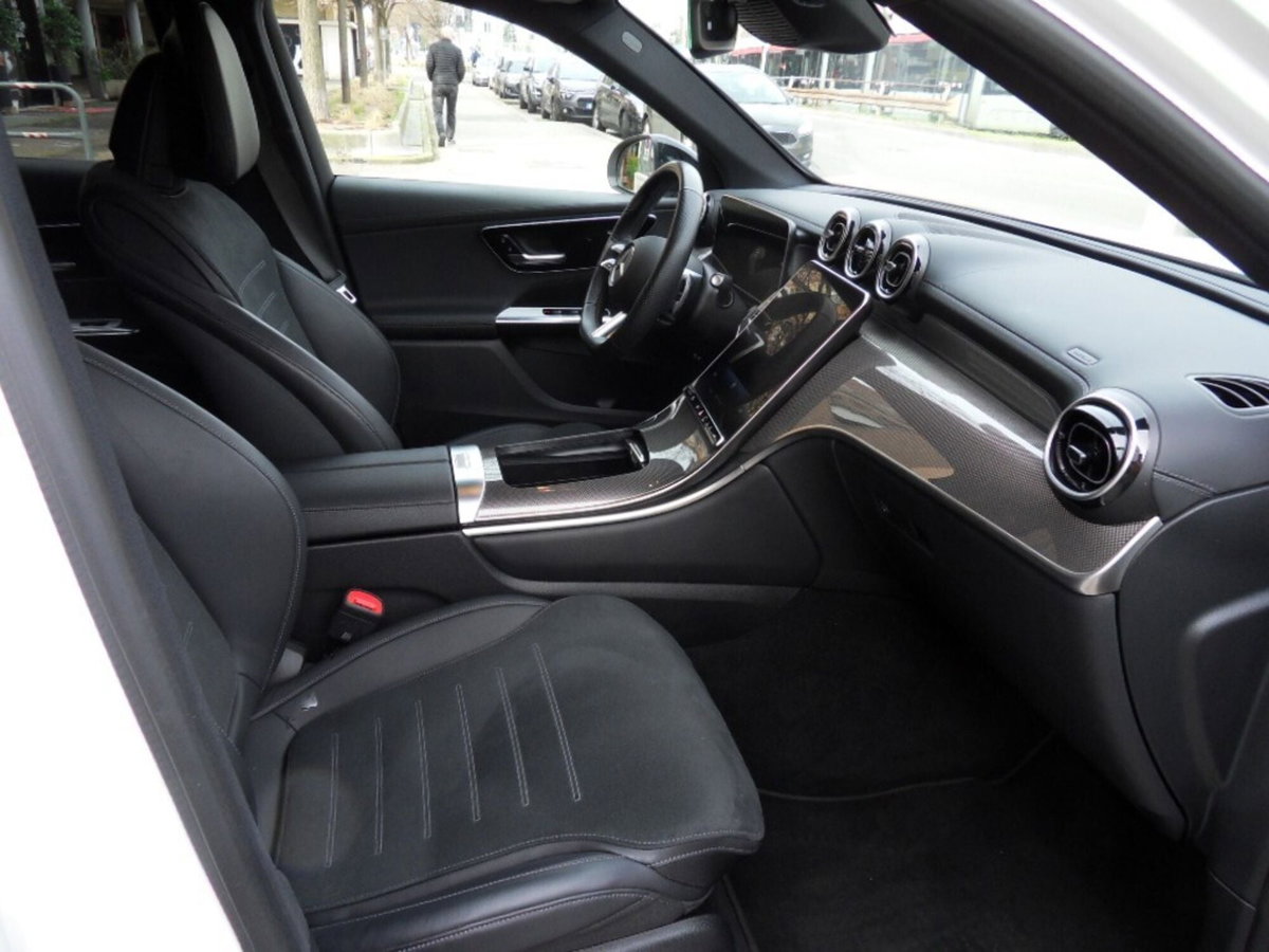 Mercedes-Benz GLC 220 d 4Matic Mild Hybrid AMG Advanced Plus (8)