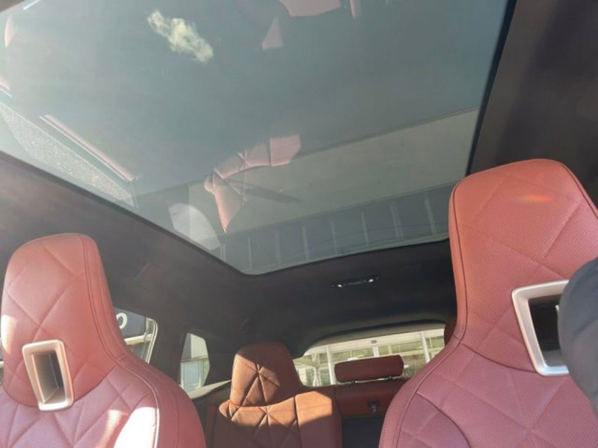 BMW iX xdrive50 pacchetto sportivo (18)