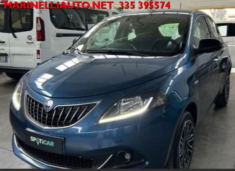 Lancia Ypsilon 1.0 FireFly 5 porte S&S Hybrid Ecochic Gold