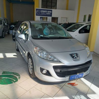 Peugeot 207 8V 75CV 5p. X Line  usata
