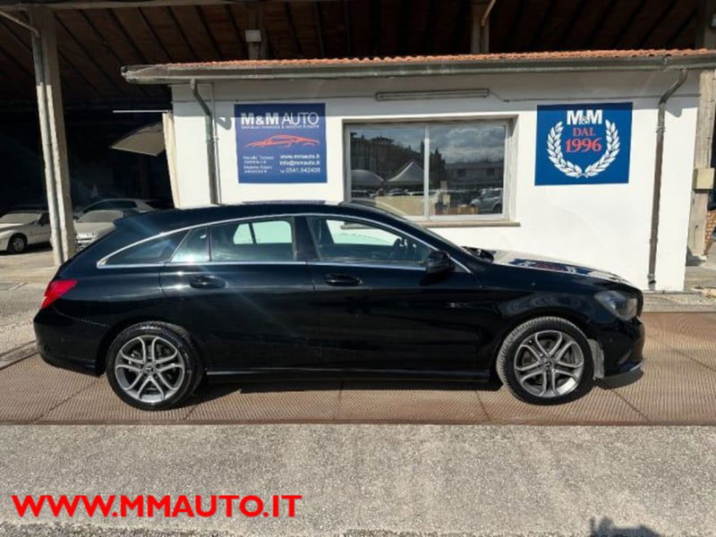 Mercedes-Benz CLA Shooting Brake 200 d Automatic Business