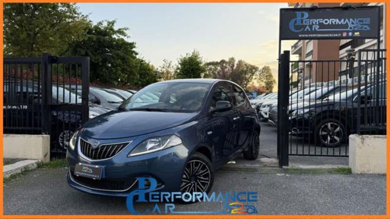 Lancia Ypsilon 1.0 FireFly 5 porte S&S Hybrid Ecochic A. Ferretti