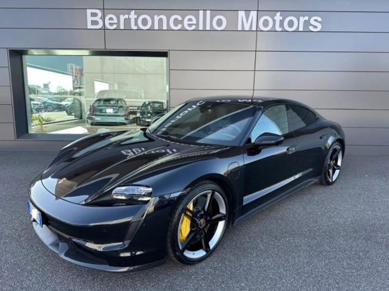 Porsche Taycan Turbo