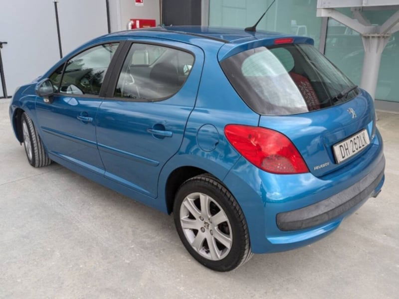 Peugeot 207 HDi 90CV 5p. 98g
