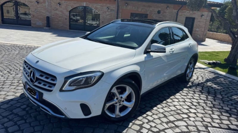 Mercedes-Benz GLA SUV 180 d Business