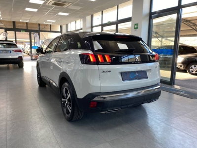 Peugeot 3008 BlueHDi 130 S&S EAT8 GT Line (4)