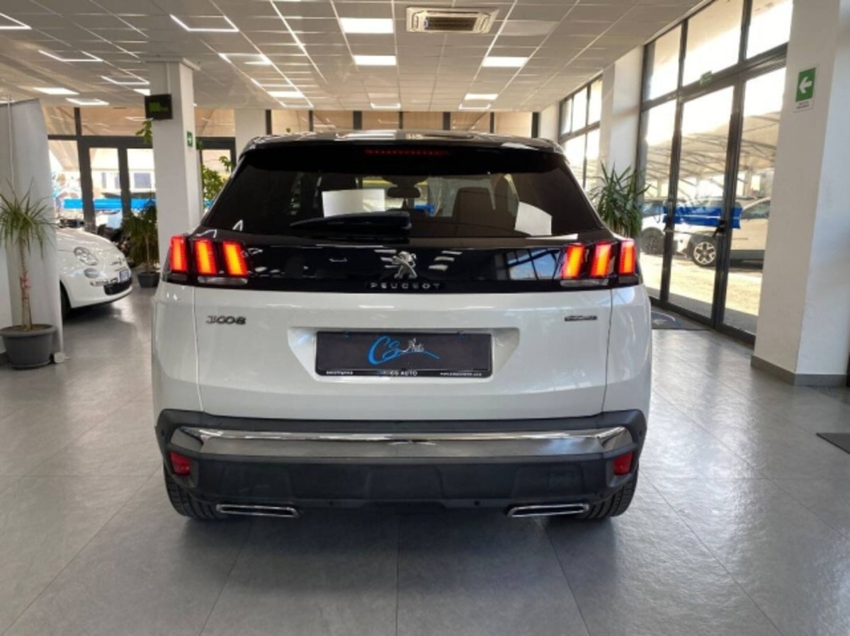 Peugeot 3008 BlueHDi 130 S&S EAT8 GT Line (5)