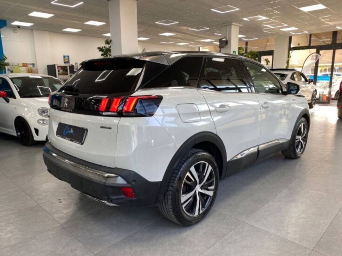 Peugeot 3008 BlueHDi 130 S&S EAT8 GT Line (6)