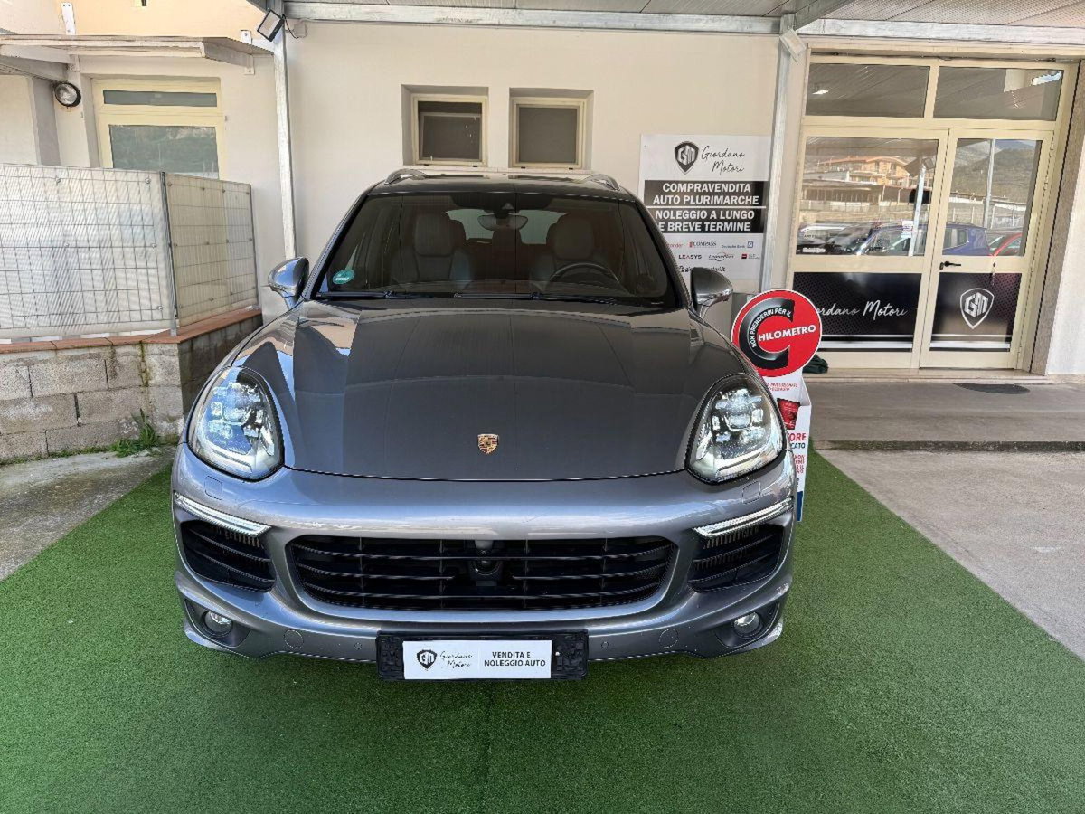 Porsche Cayenne 4.1 S Diesel (2)