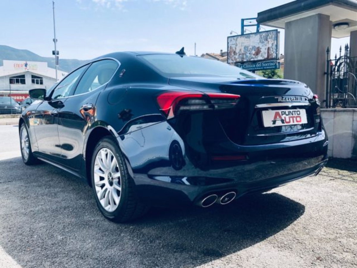 Maserati Ghibli Ghibli L4 330 CV MHEV Granlusso (13)