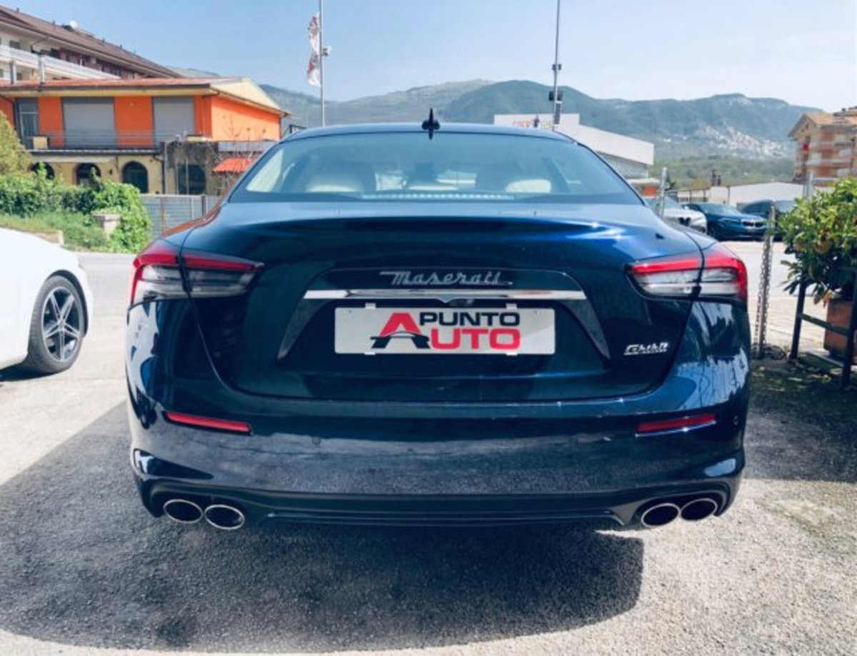 Maserati Ghibli Ghibli L4 330 CV MHEV Granlusso (14)