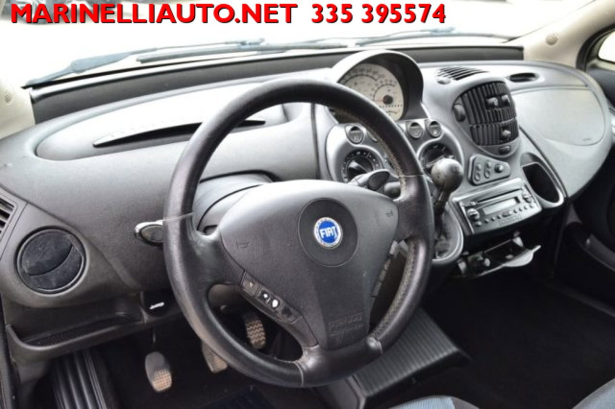 Fiat Multipla 1.6 16V Emotion (10)