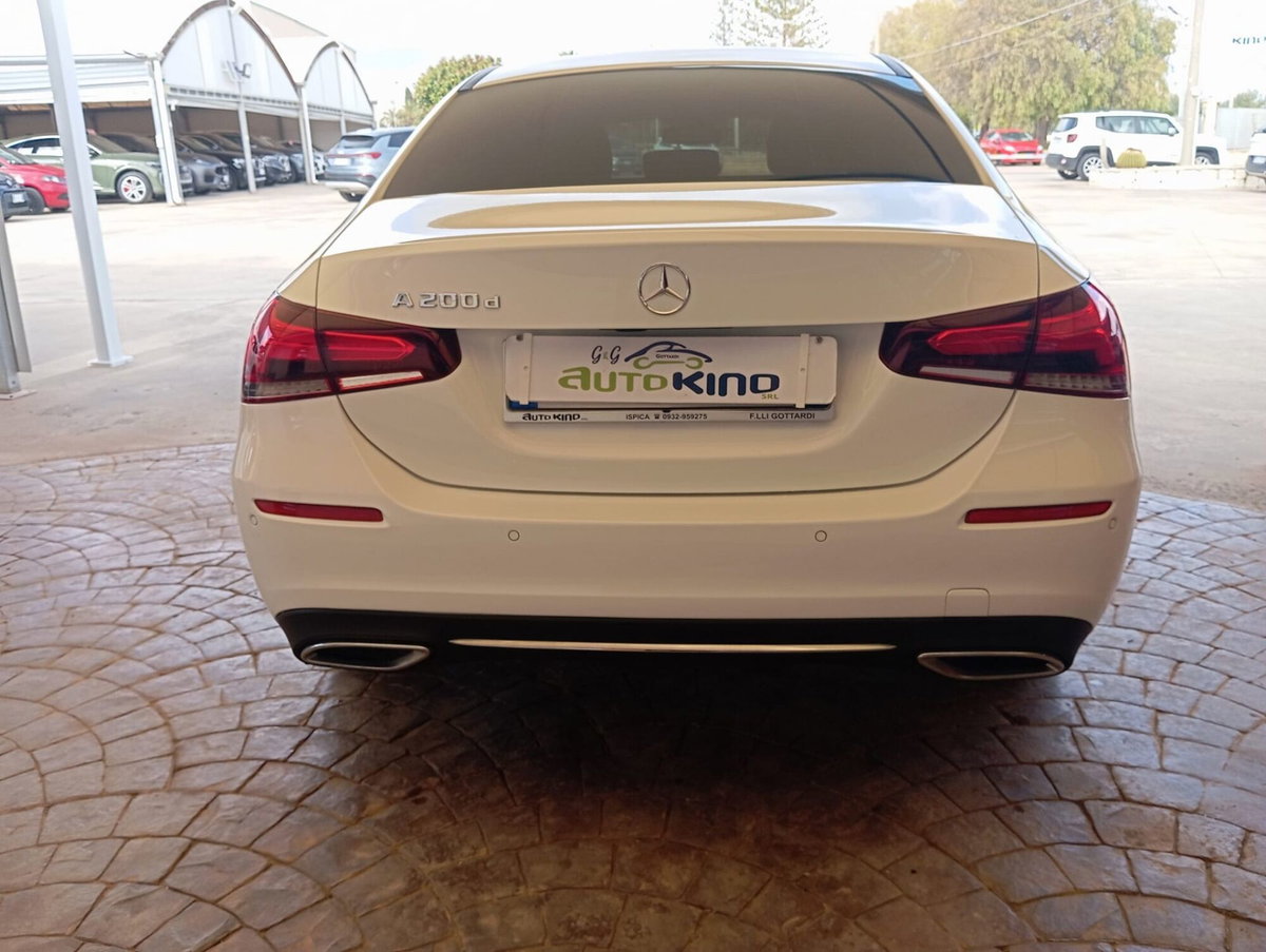 Mercedes-Benz Classe A 200 d Automatic Sport (5)