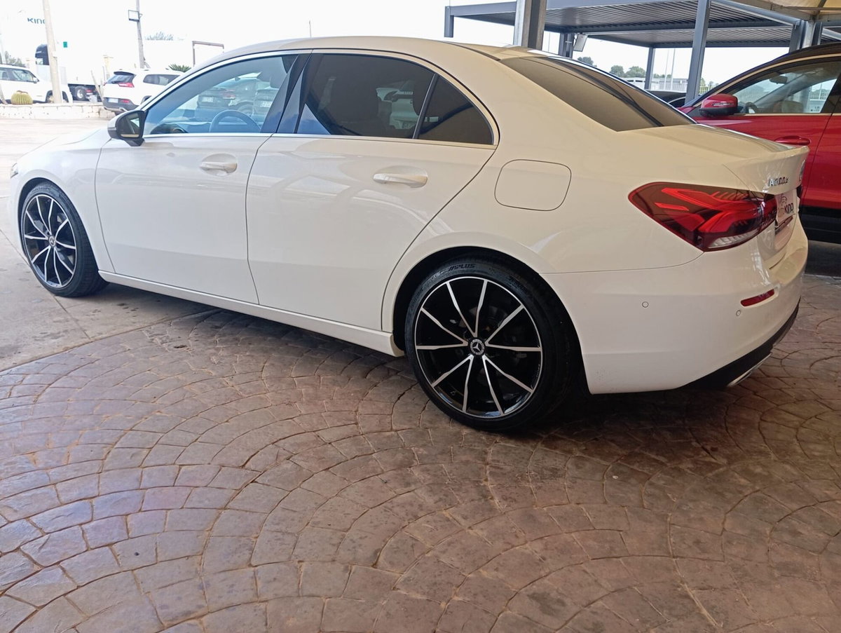 Mercedes-Benz Classe A 200 d Automatic Sport (6)