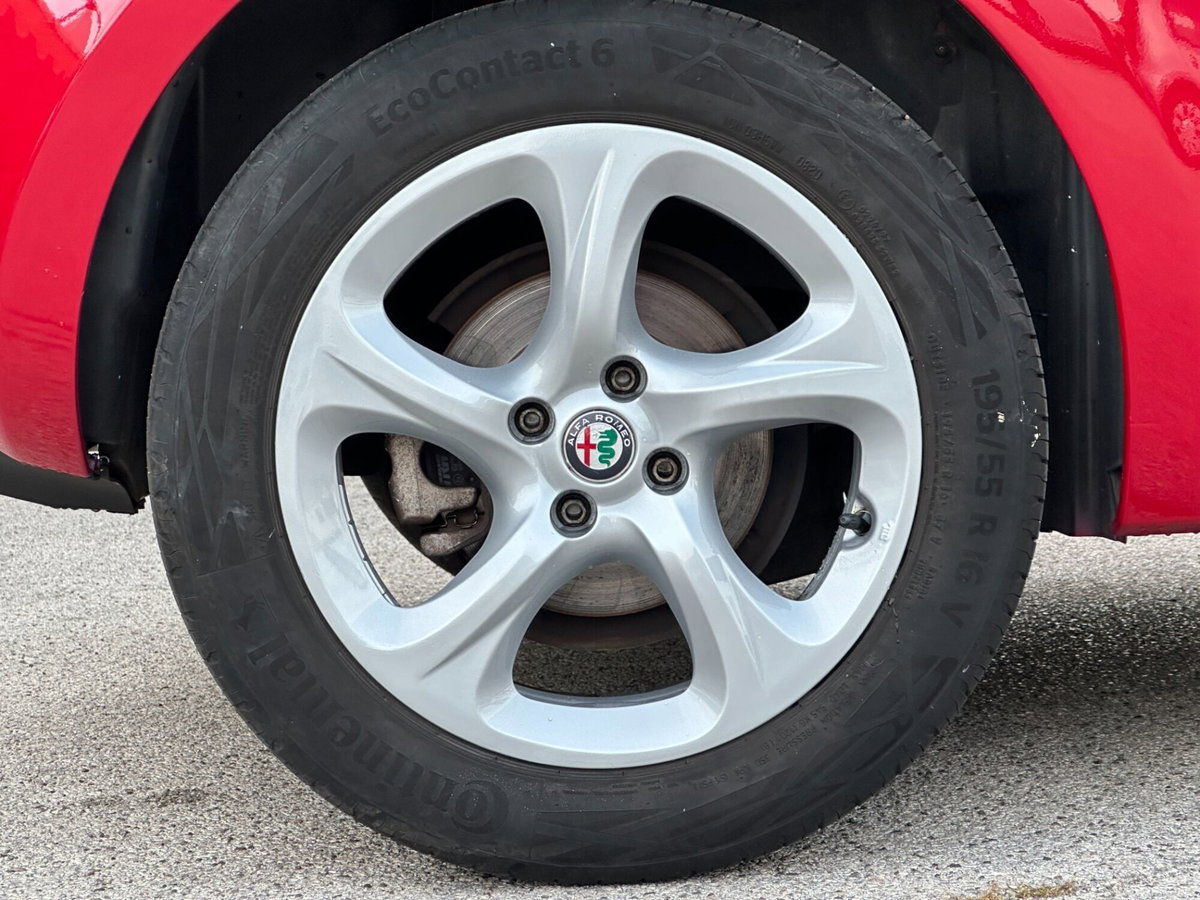 Alfa Romeo MiTo 1.3 JTDm 95 CV S&S Super (9)