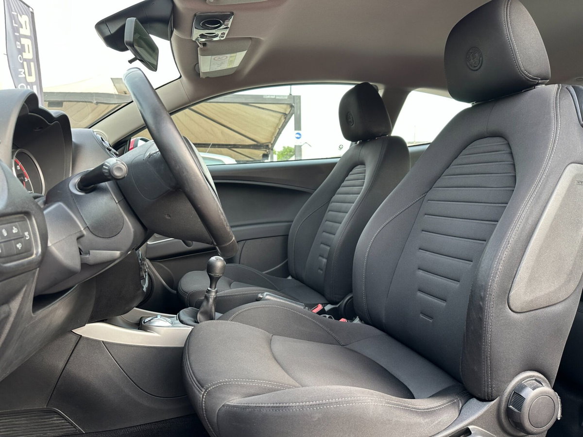 Alfa Romeo MiTo 1.3 JTDm 95 CV S&S Super (13)