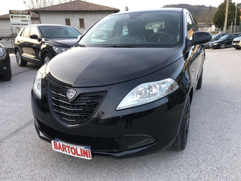 Lancia Ypsilon 1.2 69 CV 5 porte GPL Ecochic Gold