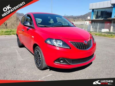 Lancia Ypsilon 1.0 FireFly 5 porte S&S Hybrid Silver Plus usata