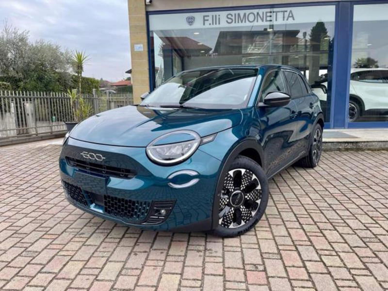 Fiat 600 1.2 hybrid La Prima 145cv auto