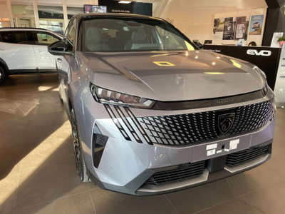 Peugeot 3008 1.2 hybrid GT 145cv e-dcs6 (2)