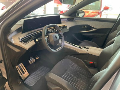 Peugeot 3008 1.2 hybrid GT 145cv e-dcs6 (4)