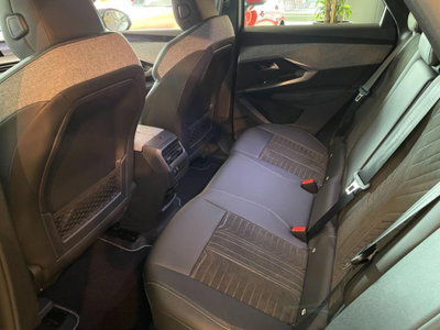 Peugeot 3008 1.2 hybrid GT 145cv e-dcs6 (6)