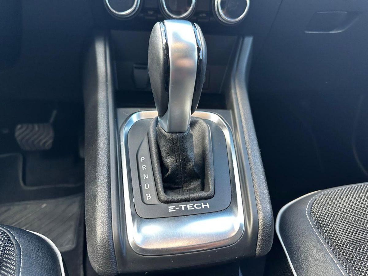 Renault Captur Full Hybrid E-Tech 145 CV Rive Gauche (10)