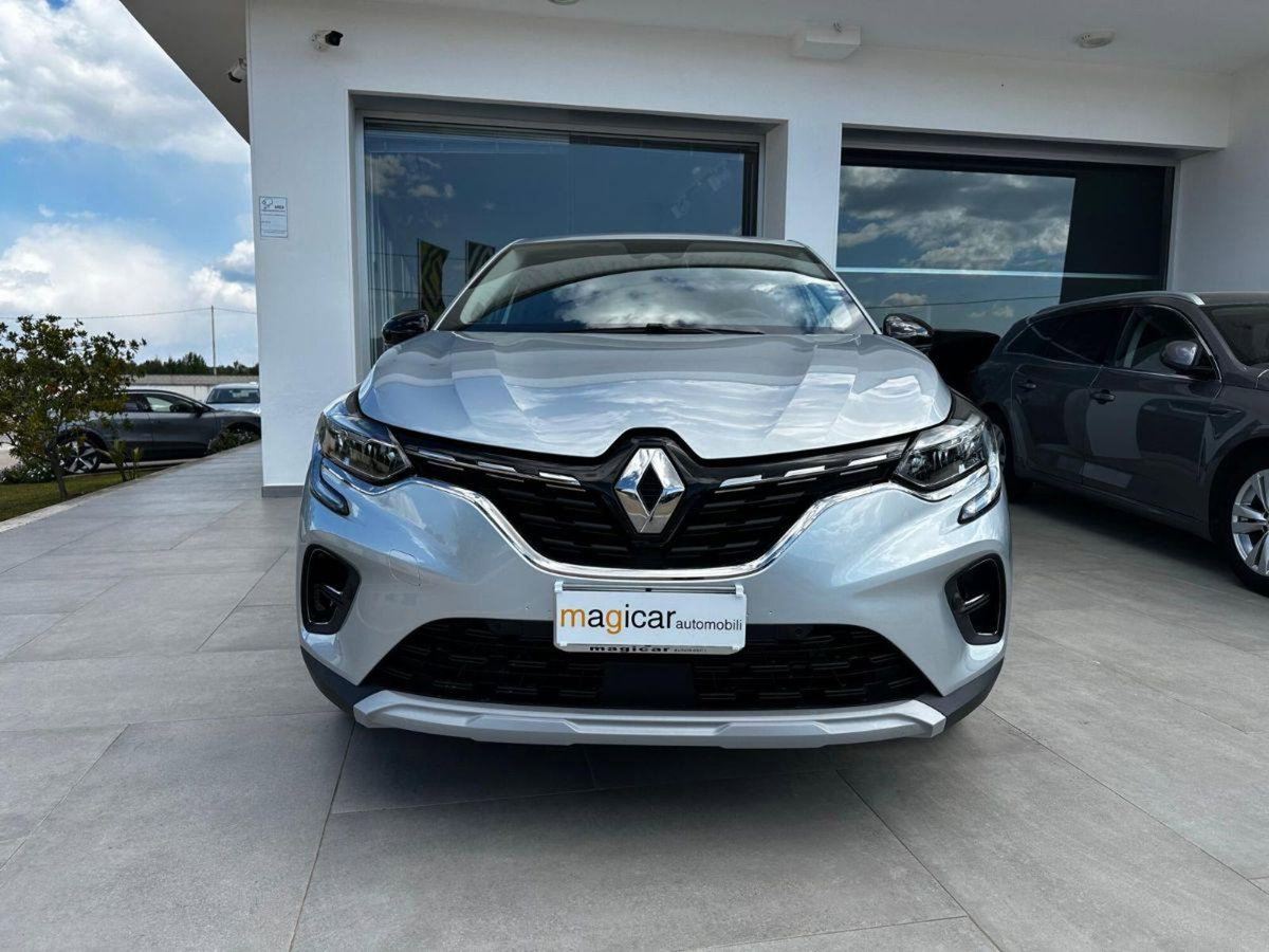 Renault Captur Full Hybrid E-Tech 145 CV Rive Gauche (2)