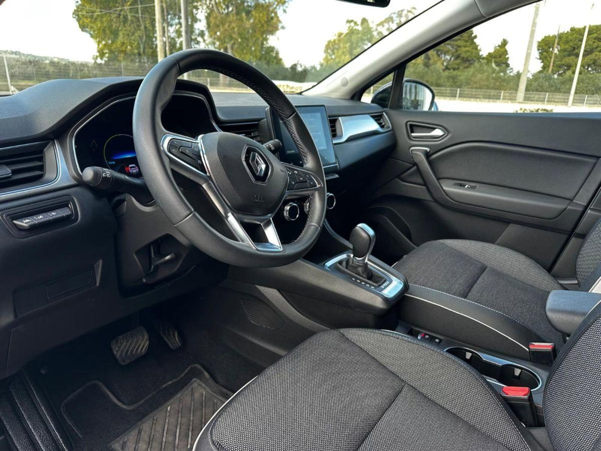 Renault Captur Full Hybrid E-Tech 145 CV Rive Gauche (7)