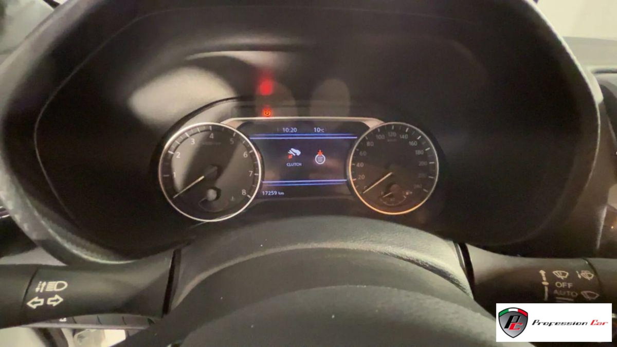 Nissan Juke 1.0 dig-t N-Connecta 114cv (10)