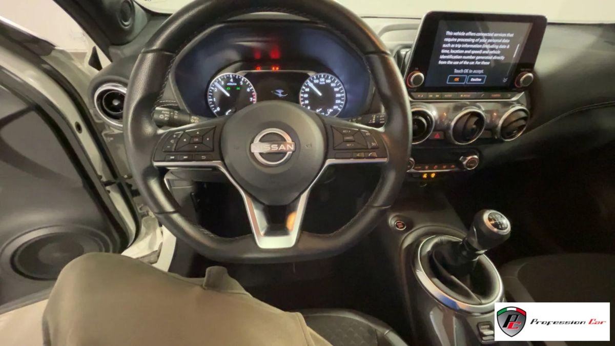Nissan Juke 1.0 dig-t N-Connecta 114cv (11)
