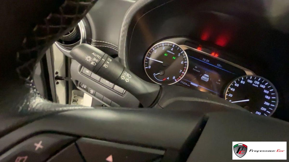 Nissan Juke 1.0 dig-t N-Connecta 114cv (12)