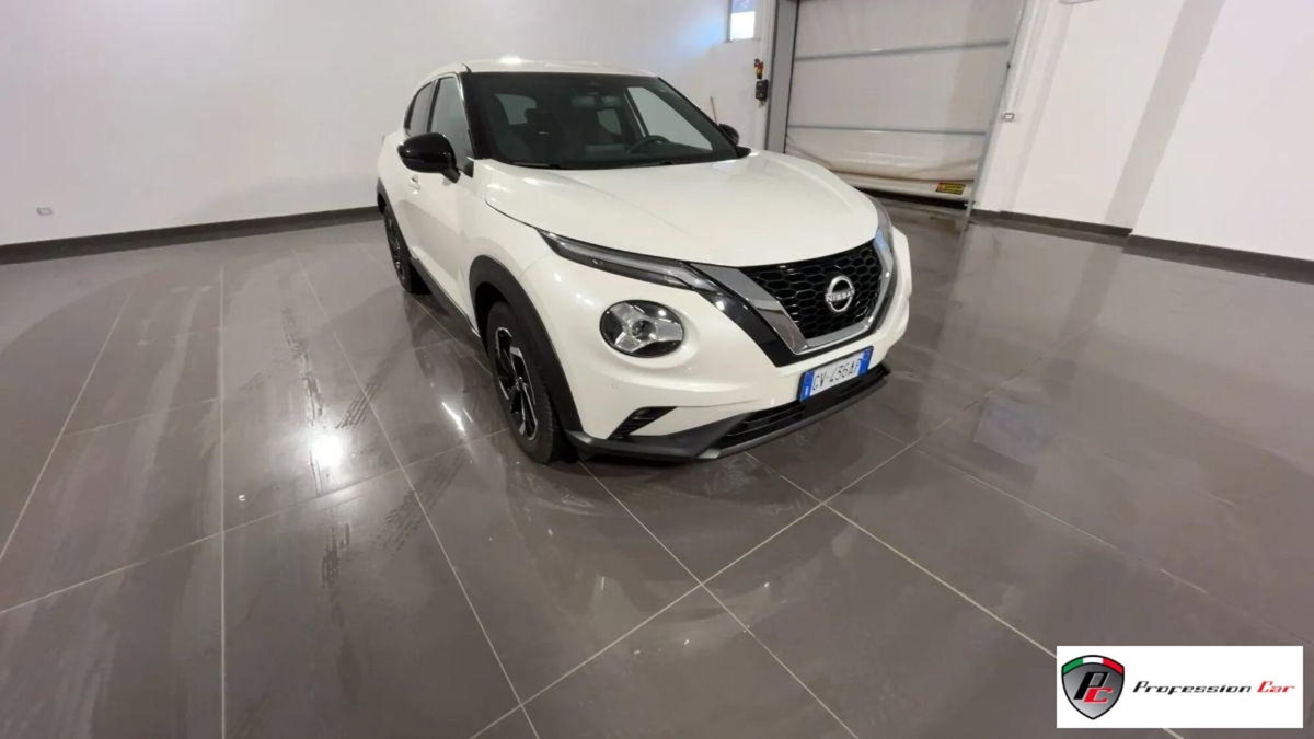 Nissan Juke 1.0 dig-t N-Connecta 114cv (3)
