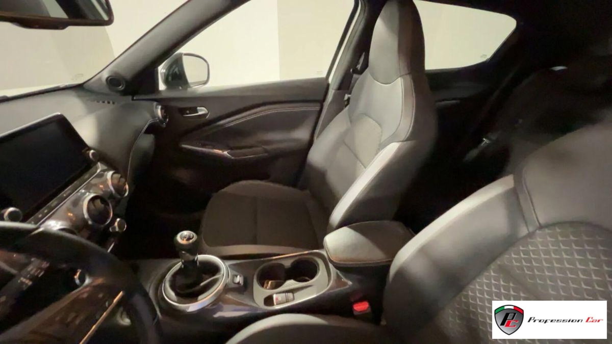 Nissan Juke 1.0 dig-t N-Connecta 114cv (7)