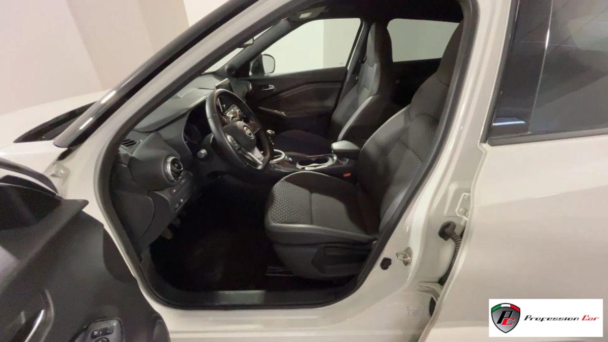 Nissan Juke 1.0 dig-t N-Connecta 114cv (9)