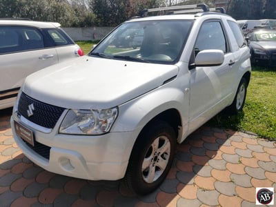 Suzuki Grand Vitara 1.6 16V 3 porte Offroad usata