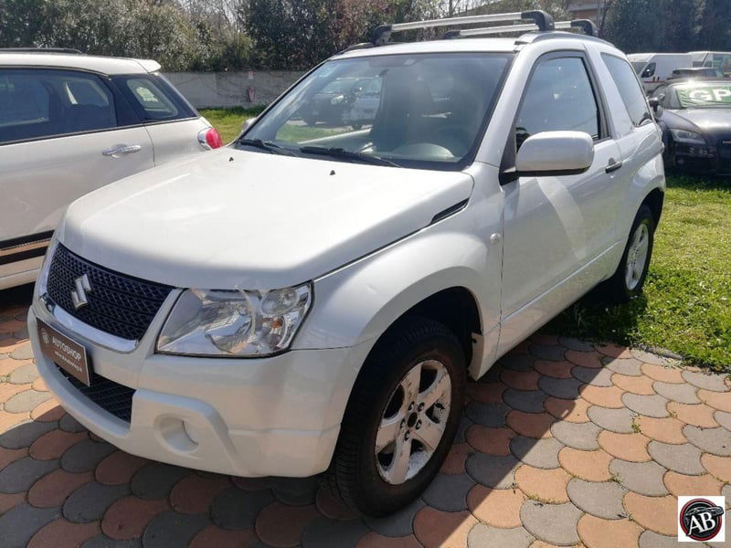 Suzuki Grand Vitara 1.6 16V 3 porte Offroad