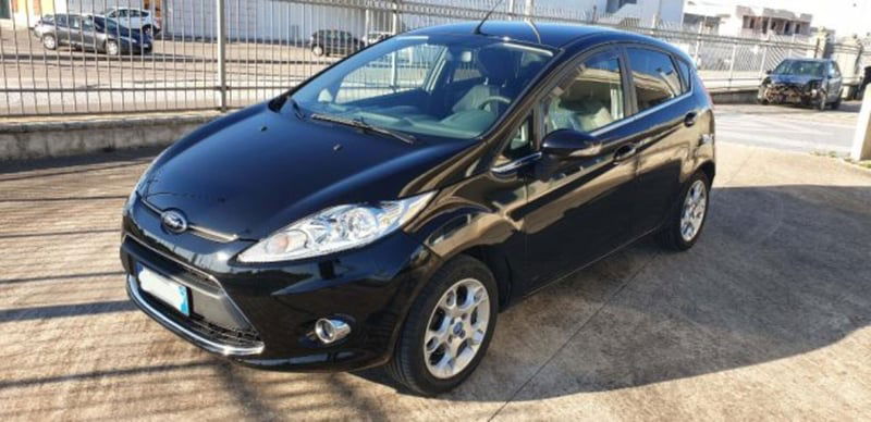 Ford Fiesta 1.4 TDCi 70CV 5 porte Titanium